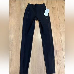 NWT Athleta Headlands Hybrid Tight Black Size 0 XS.